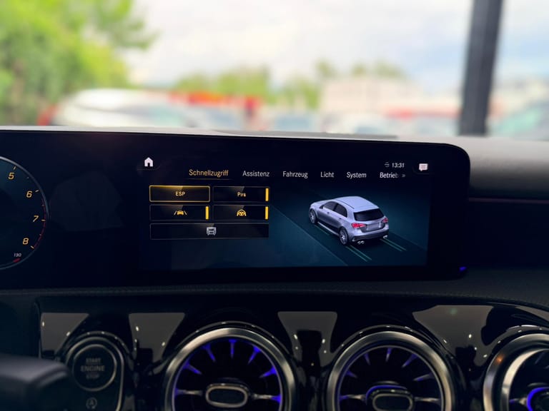 Mercedes-Benz A 250 4Matic AMG Line 4Matic 7G-DCT, photo 12 sur 18