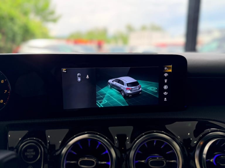 Mercedes-Benz A 250 4Matic AMG Line 4Matic 7G-DCT, photo 13 sur 18