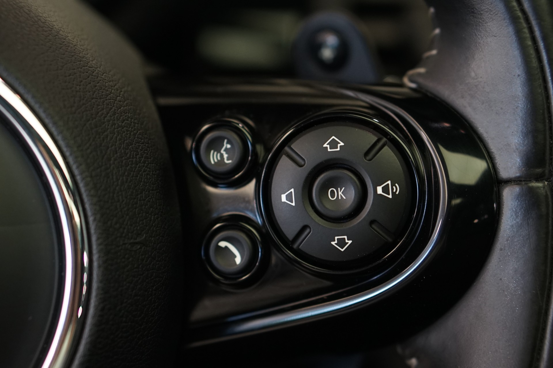 MINI Cooper S Steptronic *CH-Fahrzeug*-image-20