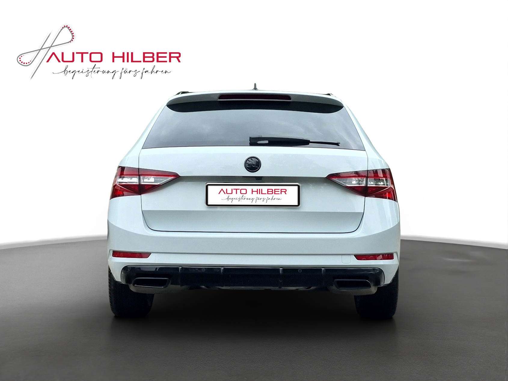 SKODA Superb Combi 2.0 TSI SportLine+ DSG 4x4 *Anhängerkupplung*-image-5