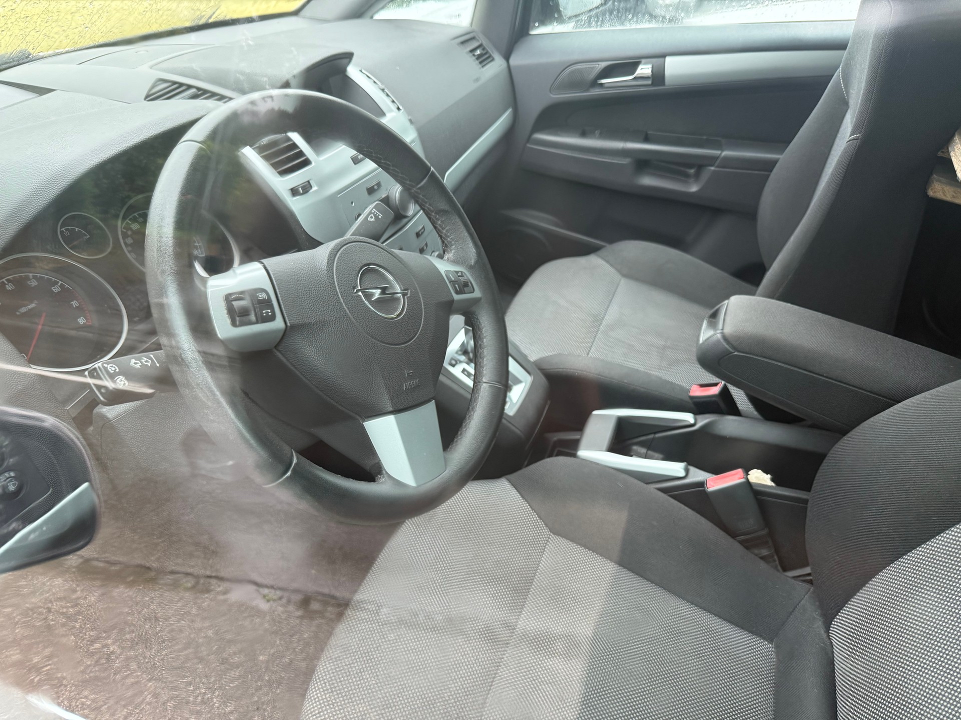 OPEL Zafira 2.2i 16V Sport Automatic-image-5