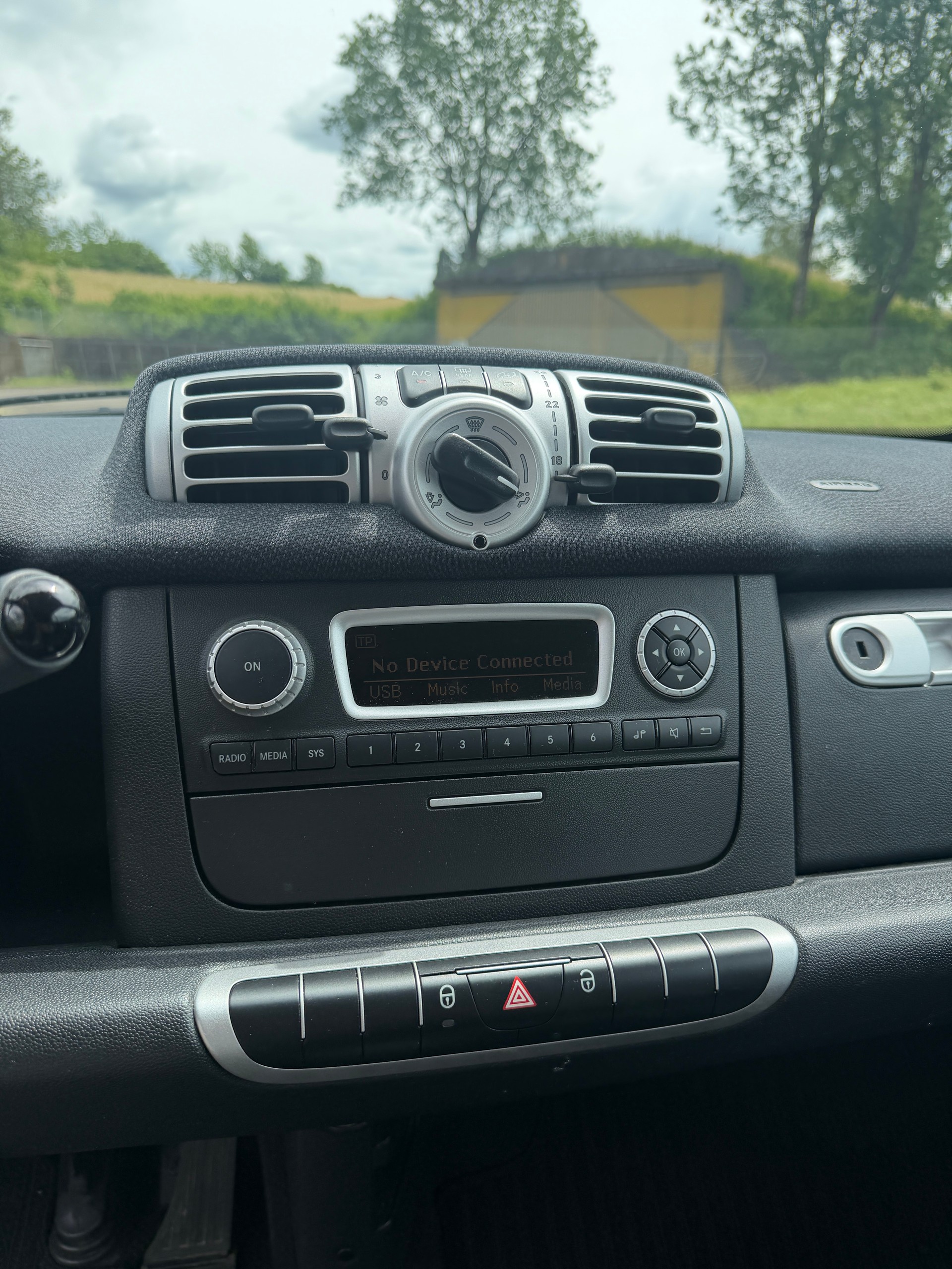 SMART fortwo pure mhd softouch-image-10