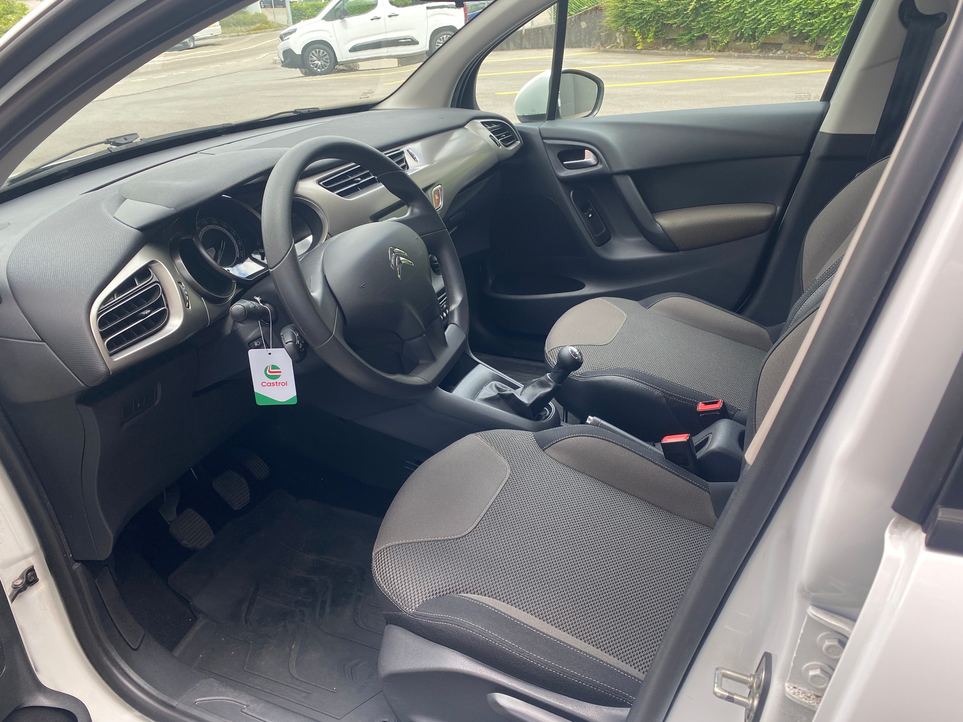 CITROEN C3 1.2i Séduction-image-6