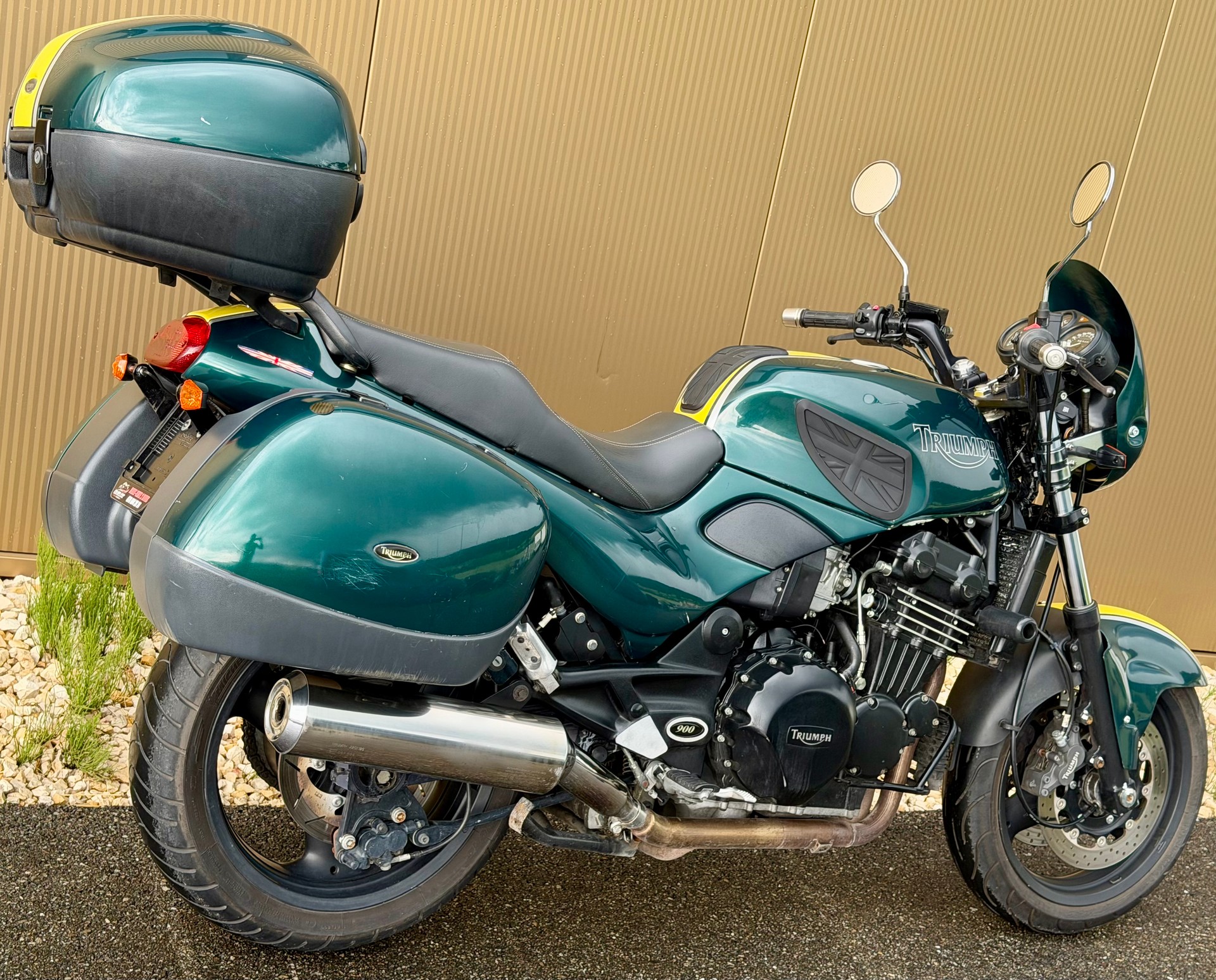 TRIUMPH Trophy 900-image-4