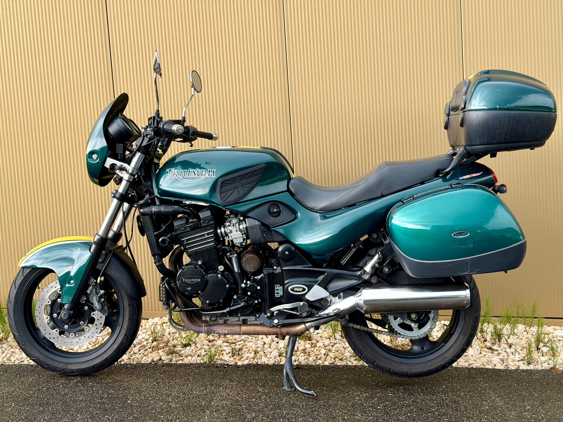TRIUMPH Trophy 900-image-10