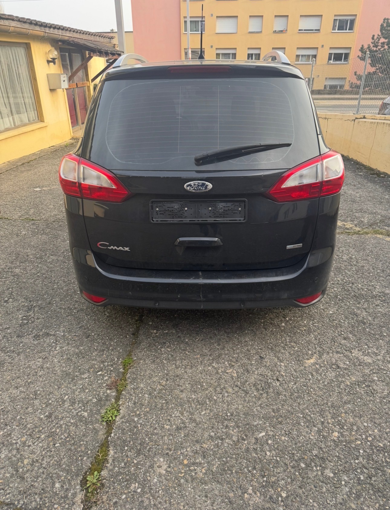 FORD Grand C-Max 1.0 SCTi KNIE-Edition-image-3