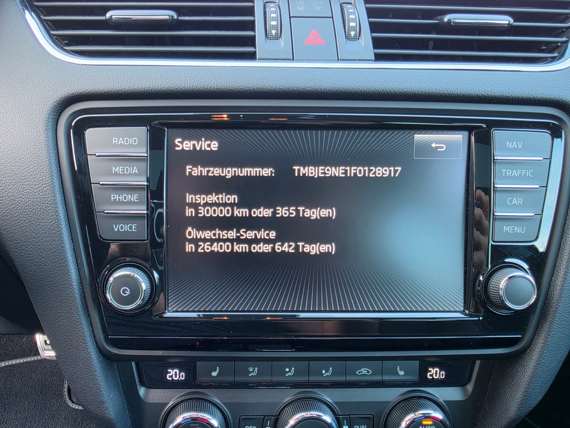 SKODA Octavia Combi 2.0 TSI RS DSG-image-13