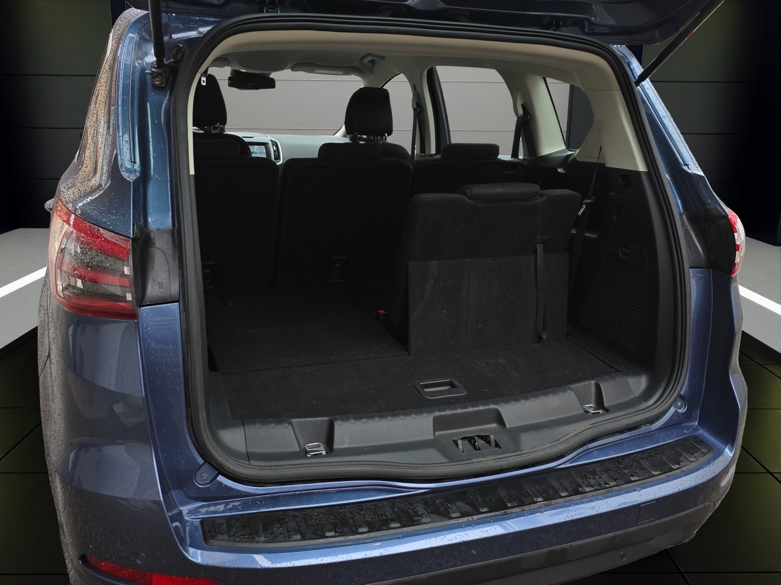 FORD S-Max 2.5 FHEV Titanium 7Pl-image-12