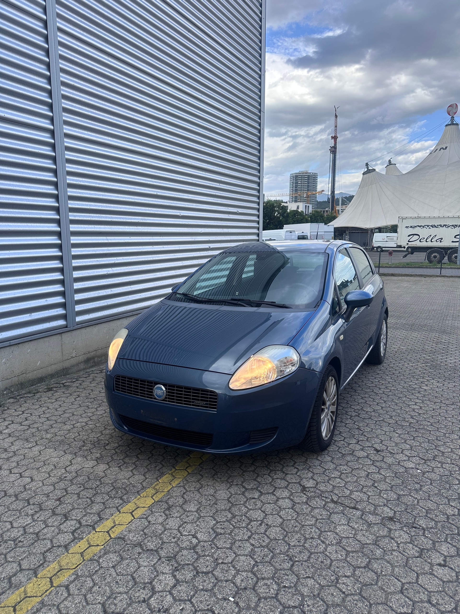 FIAT Punto 1.4 16V Sport-image-0
