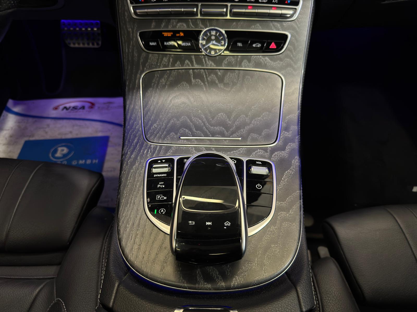 MERCEDES-BENZ CLS 400 d AMG Line 4Matic 9G-Tronic-image-6