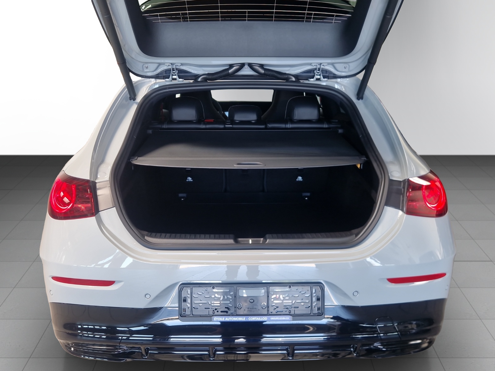 Image MERCEDES-BENZ CLA-220 CLA Shooting Brake 220 4Matic 8G-DCT