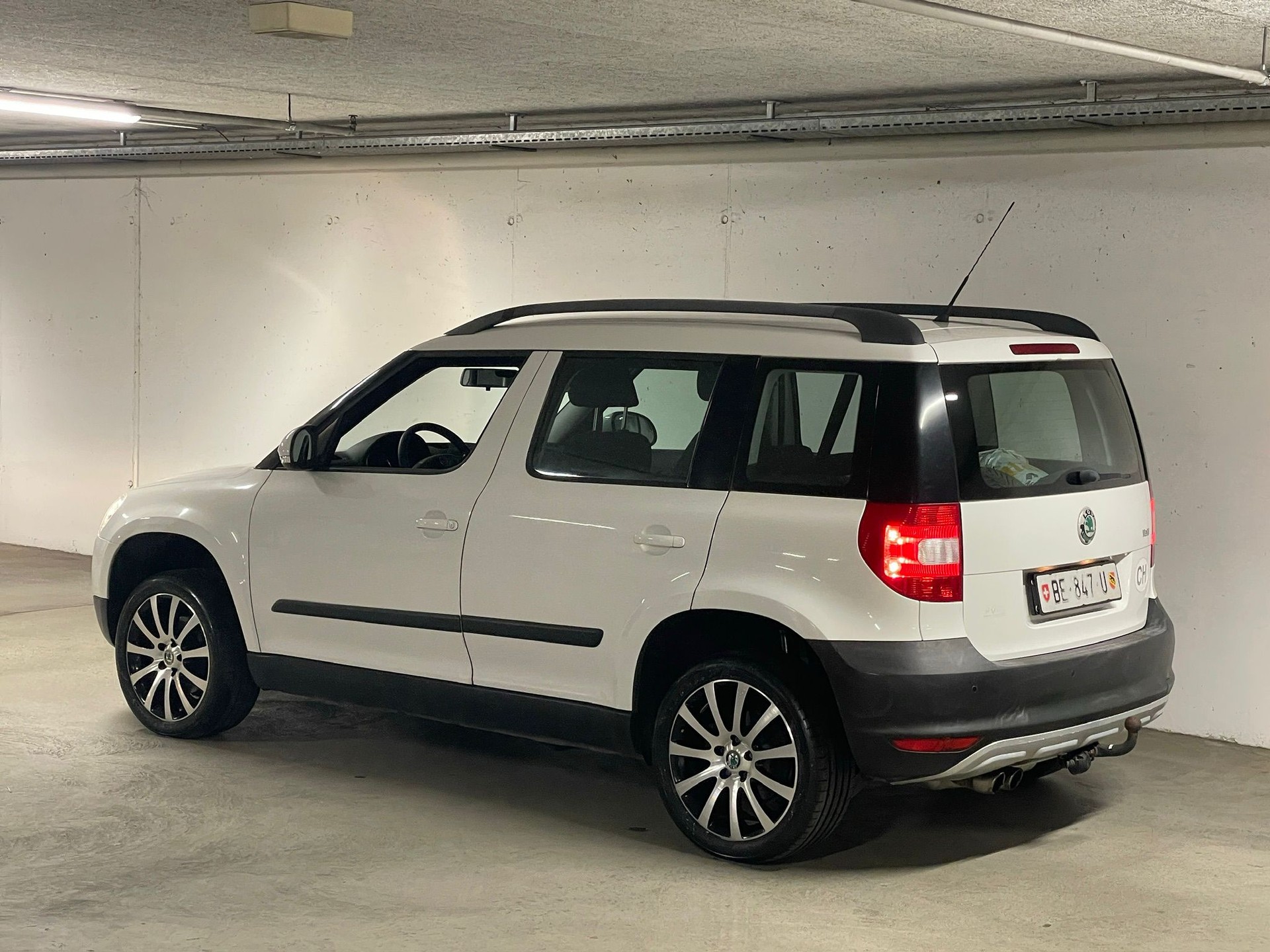 SKODA Yeti 1.8 TSI Ambition 4x4-image-3
