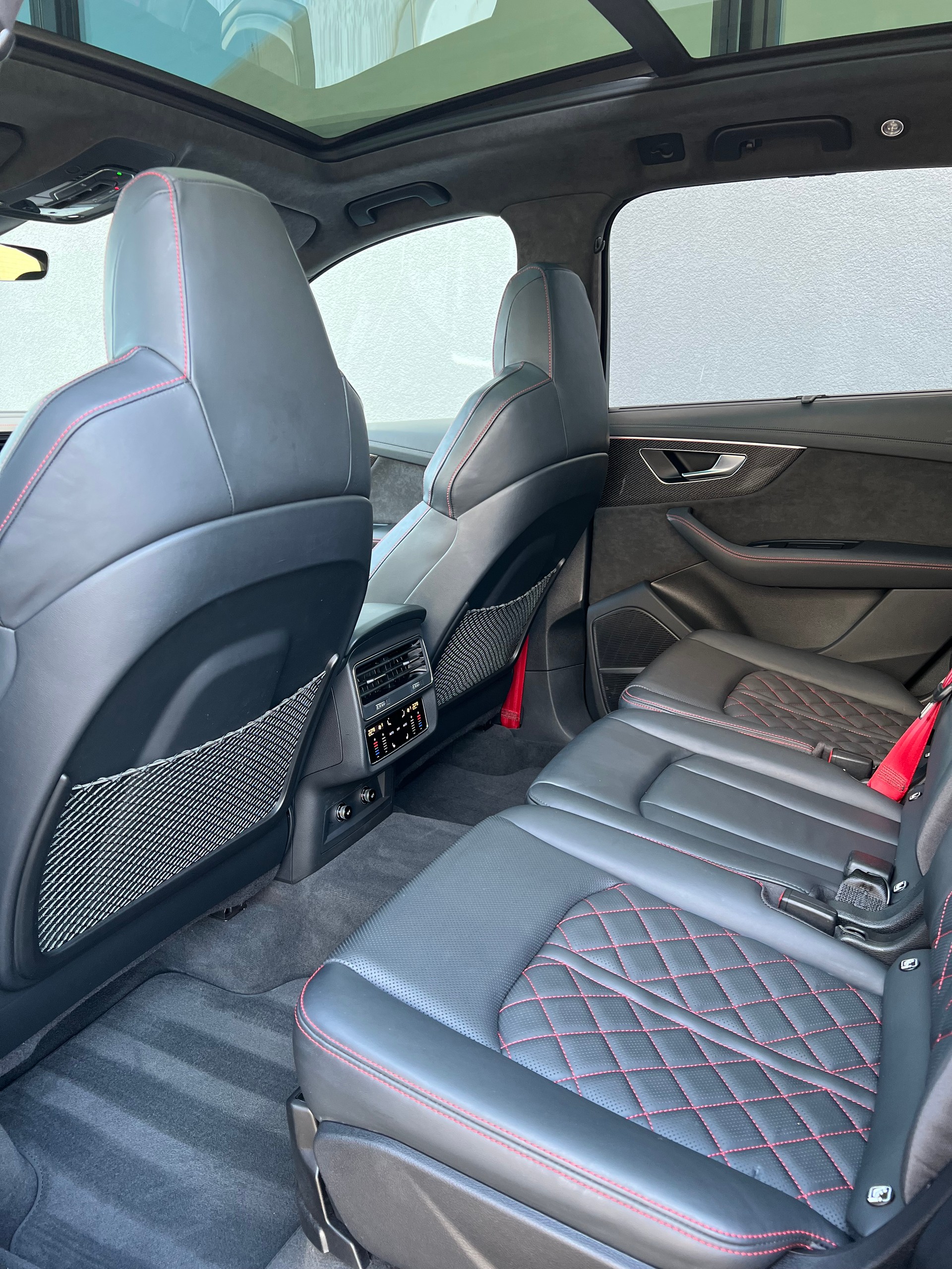 AUDI SQ7 TFSI quattro tiptronic-image-14