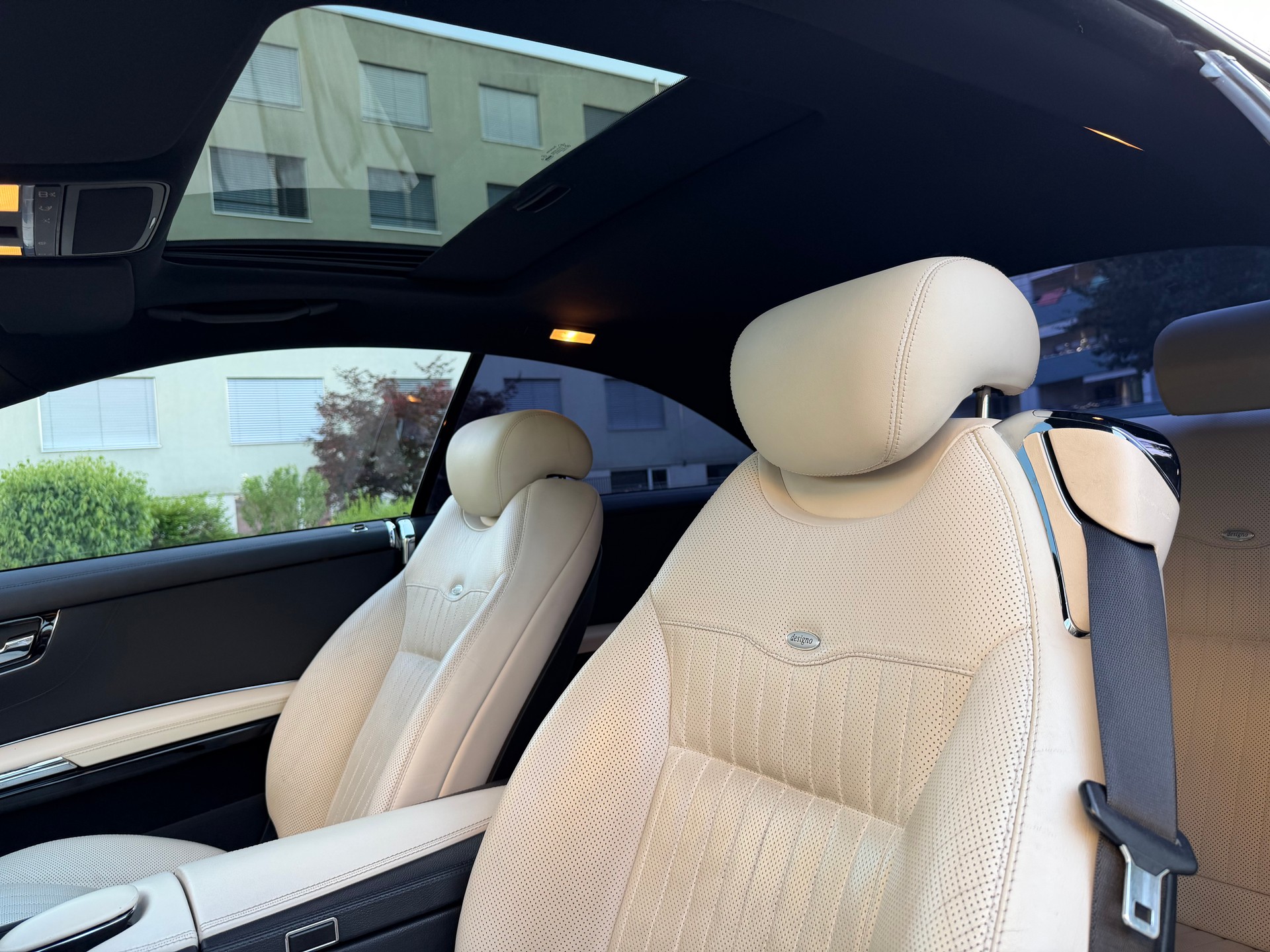 MERCEDES-BENZ CL 500 4Matic 7G-Tronic-image-11