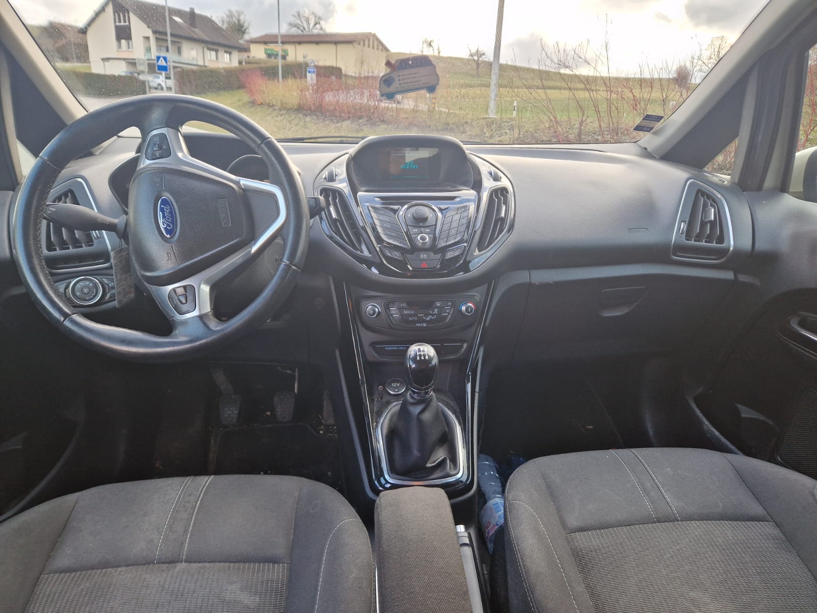 FORD B-Max 1.0 SCTi Titanium-image-3