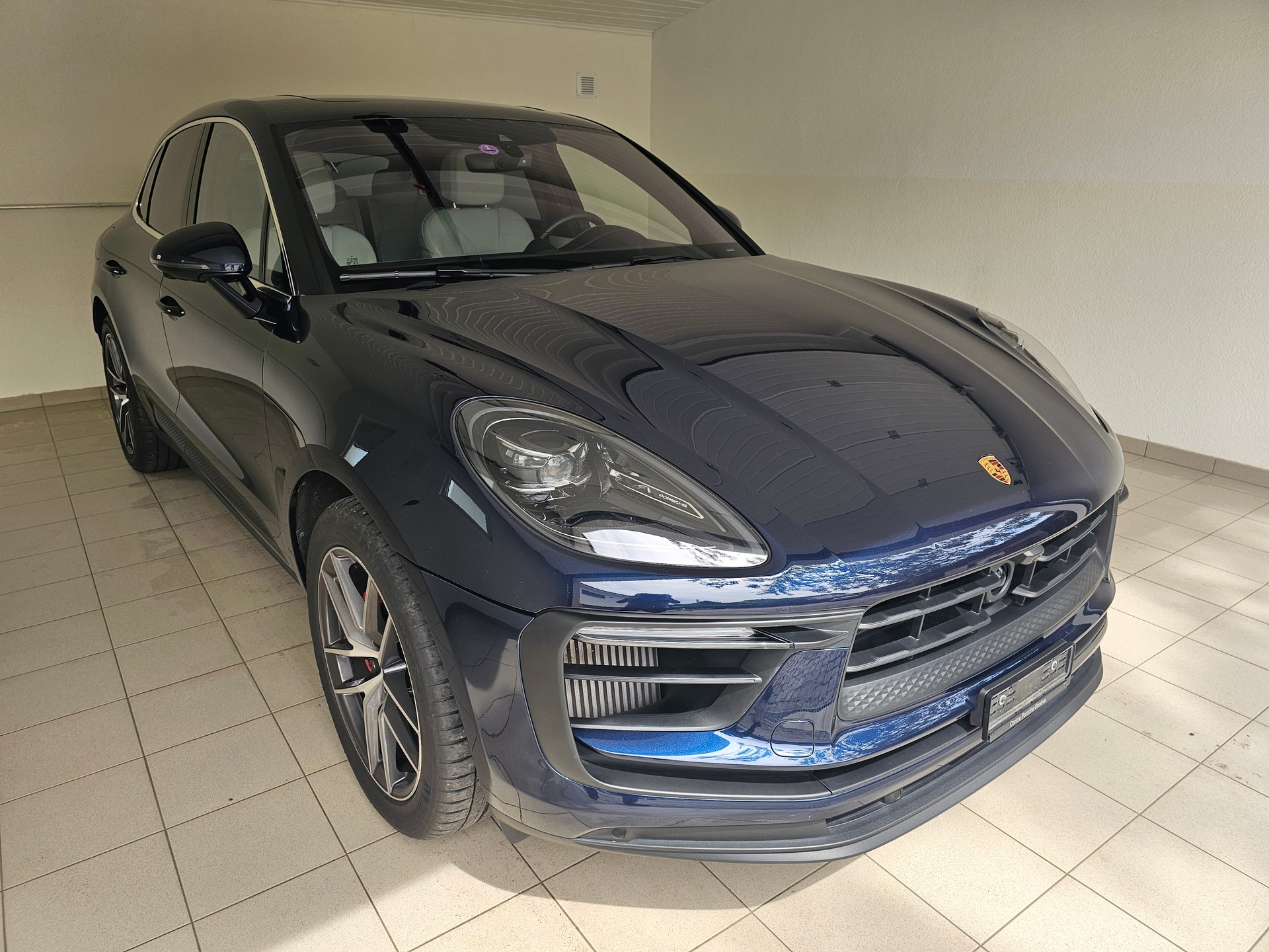 PORSCHE Magnifique Porsche Macan S-image-0