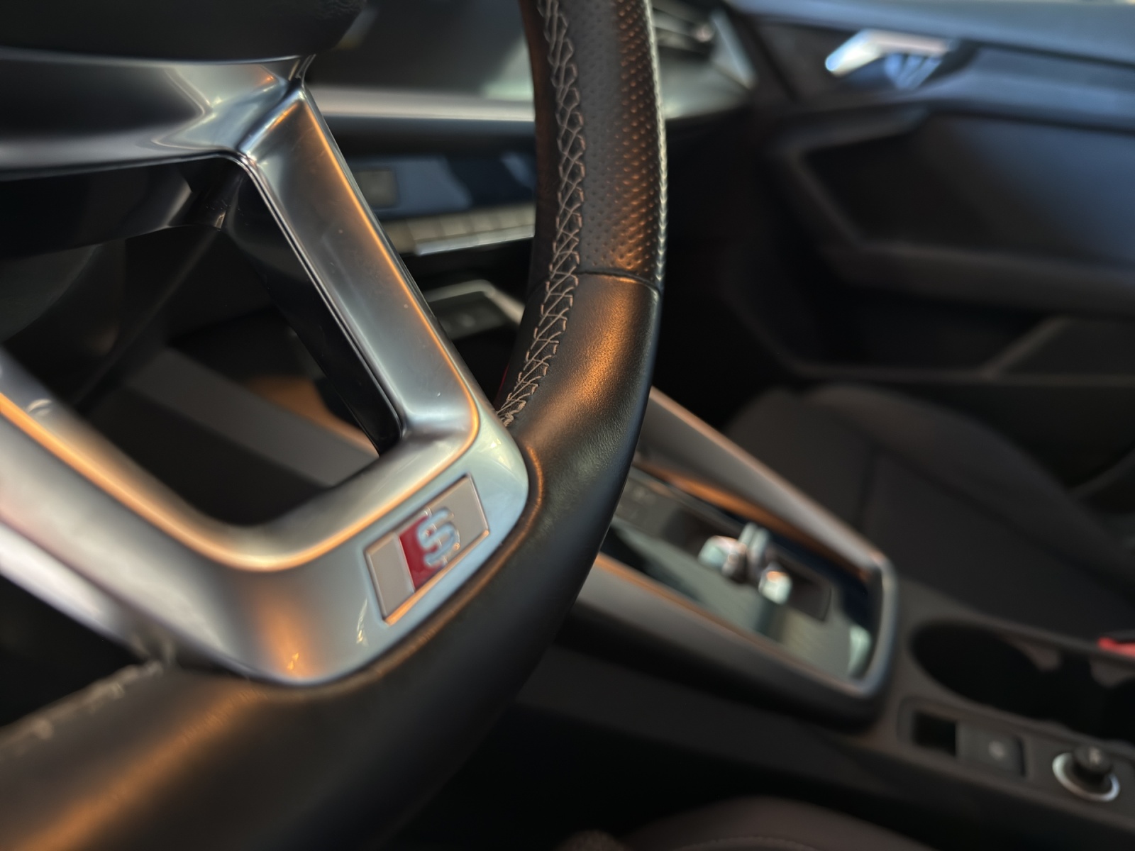 AUDI A3 Sportback 35 TFSI advanced Attraction S-tronic-image-14