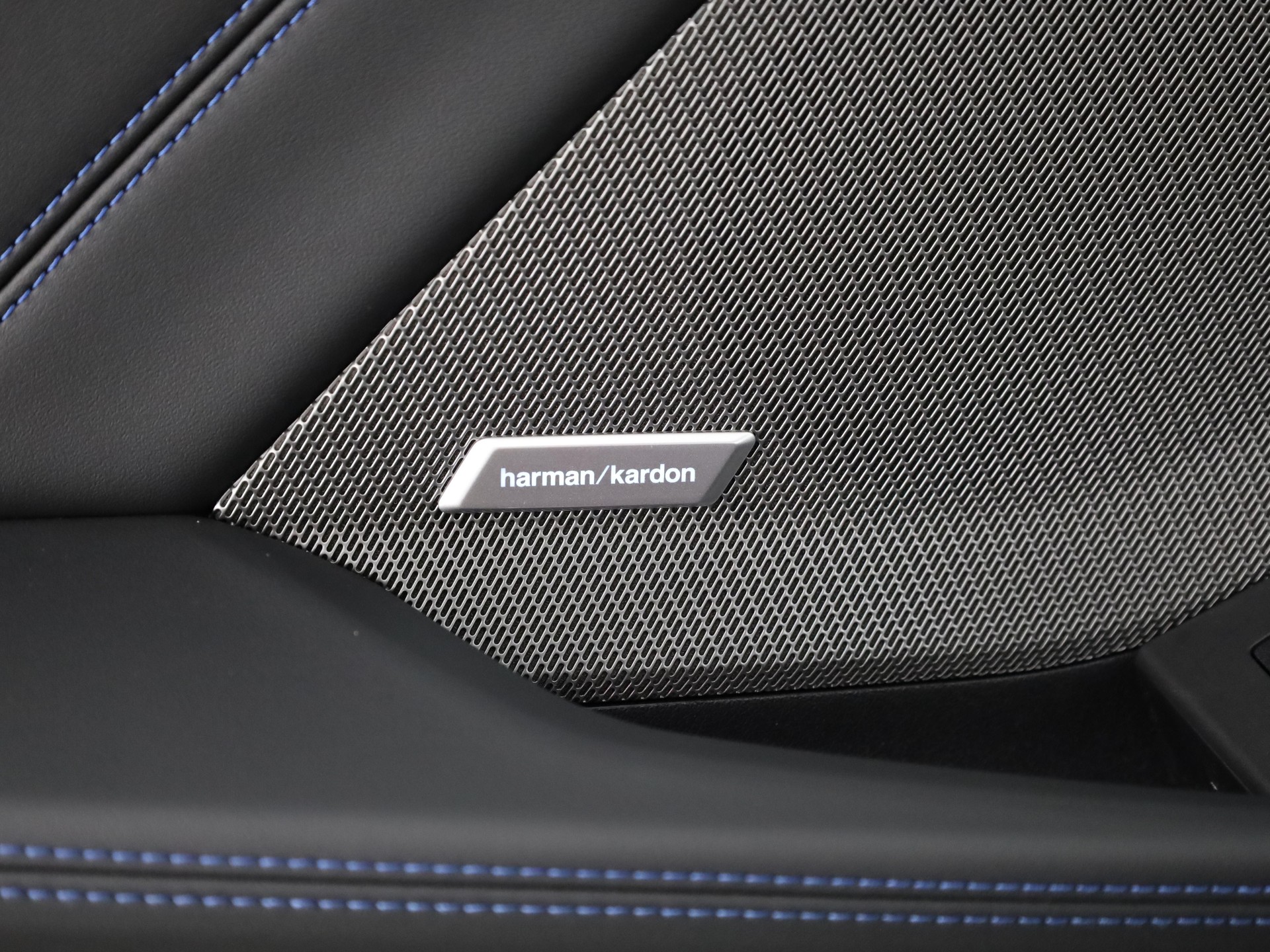 BMW 120d-image-18