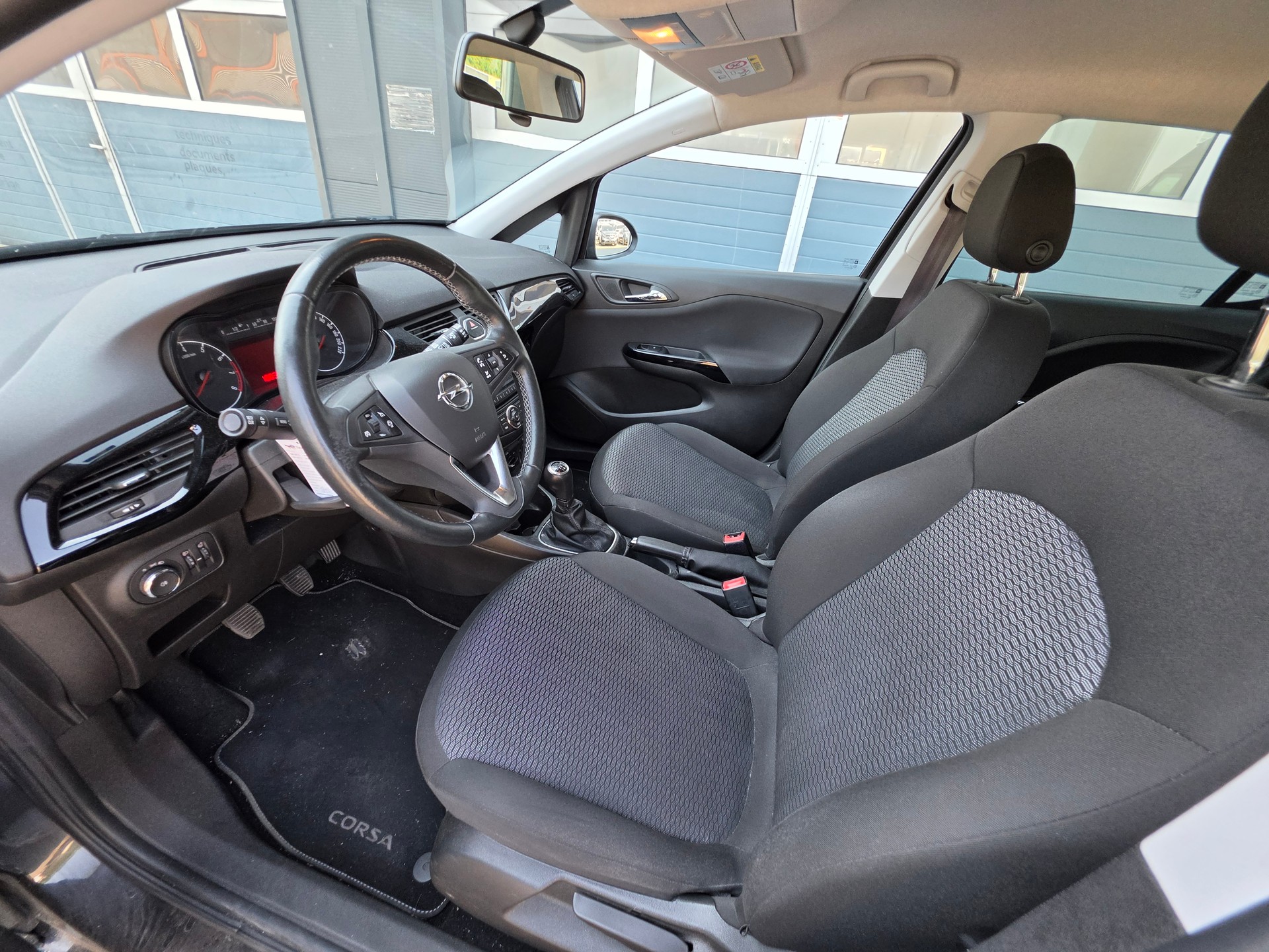 OPEL Corsa 1.4 TP Active-image-8
