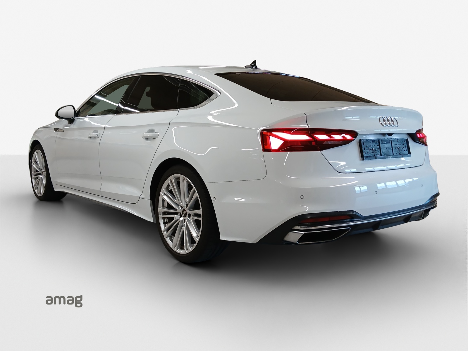 AUDI A5 Sportback 40 TDI advanced S-tronic-image-2