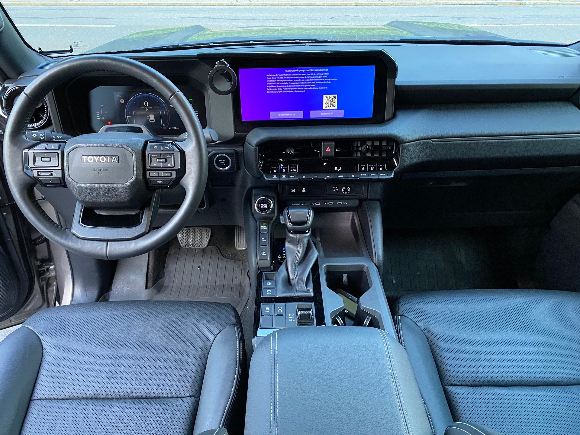 TOYOTA Land Cruiser 2.8TD Style-image-4
