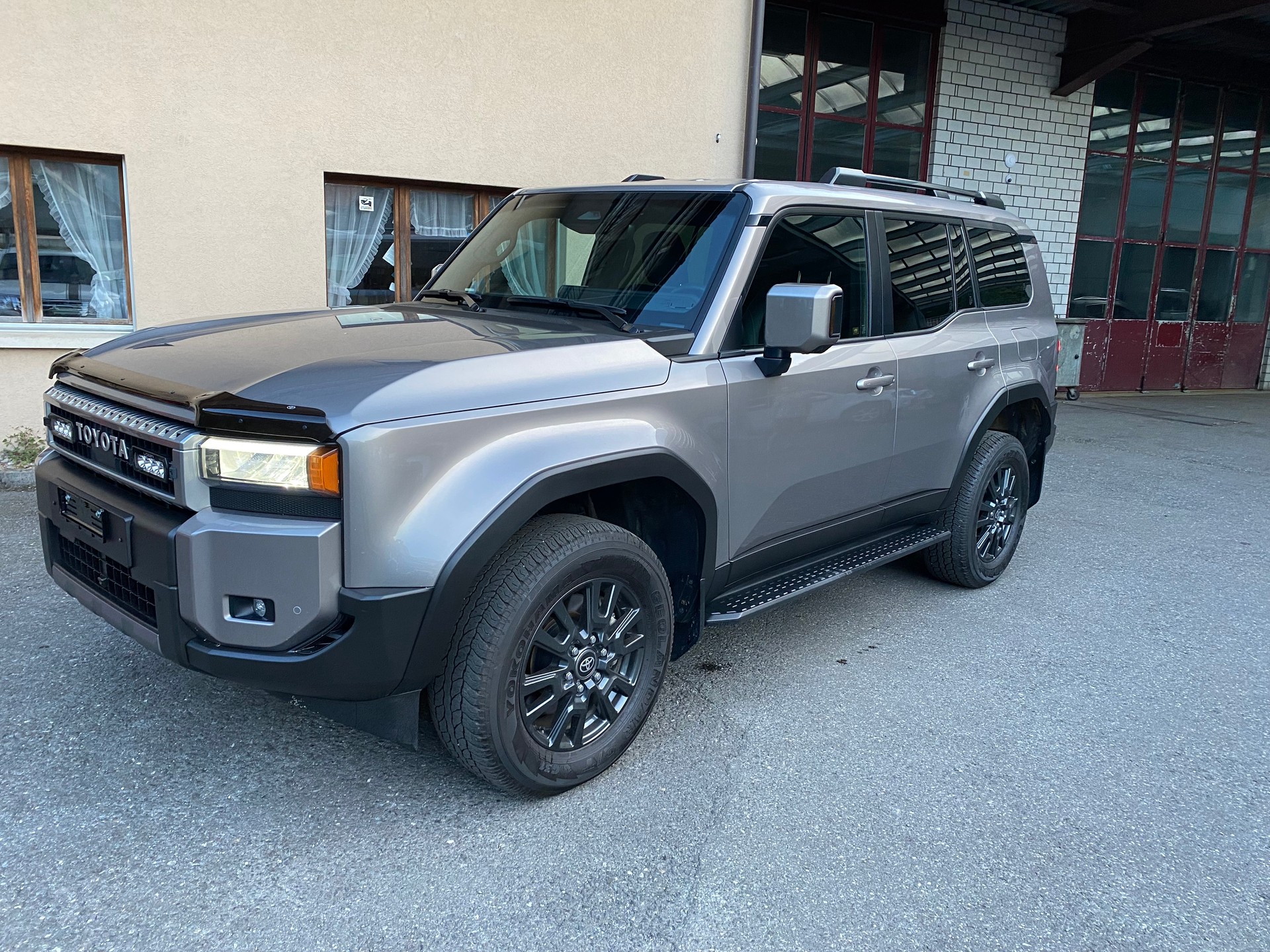 TOYOTA Land Cruiser 2.8TD Style-image-13
