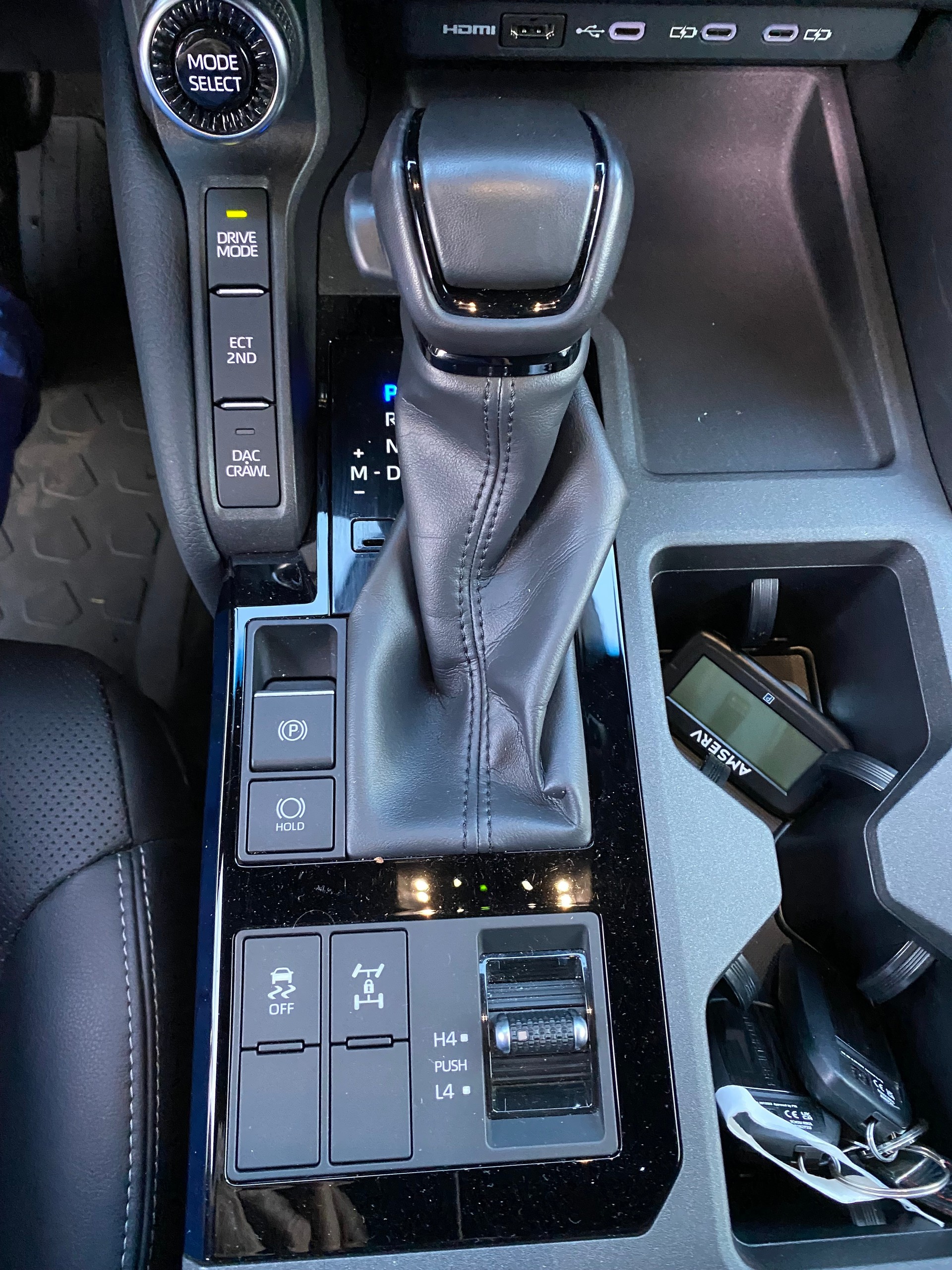 TOYOTA Land Cruiser 2.8TD Style-image-5