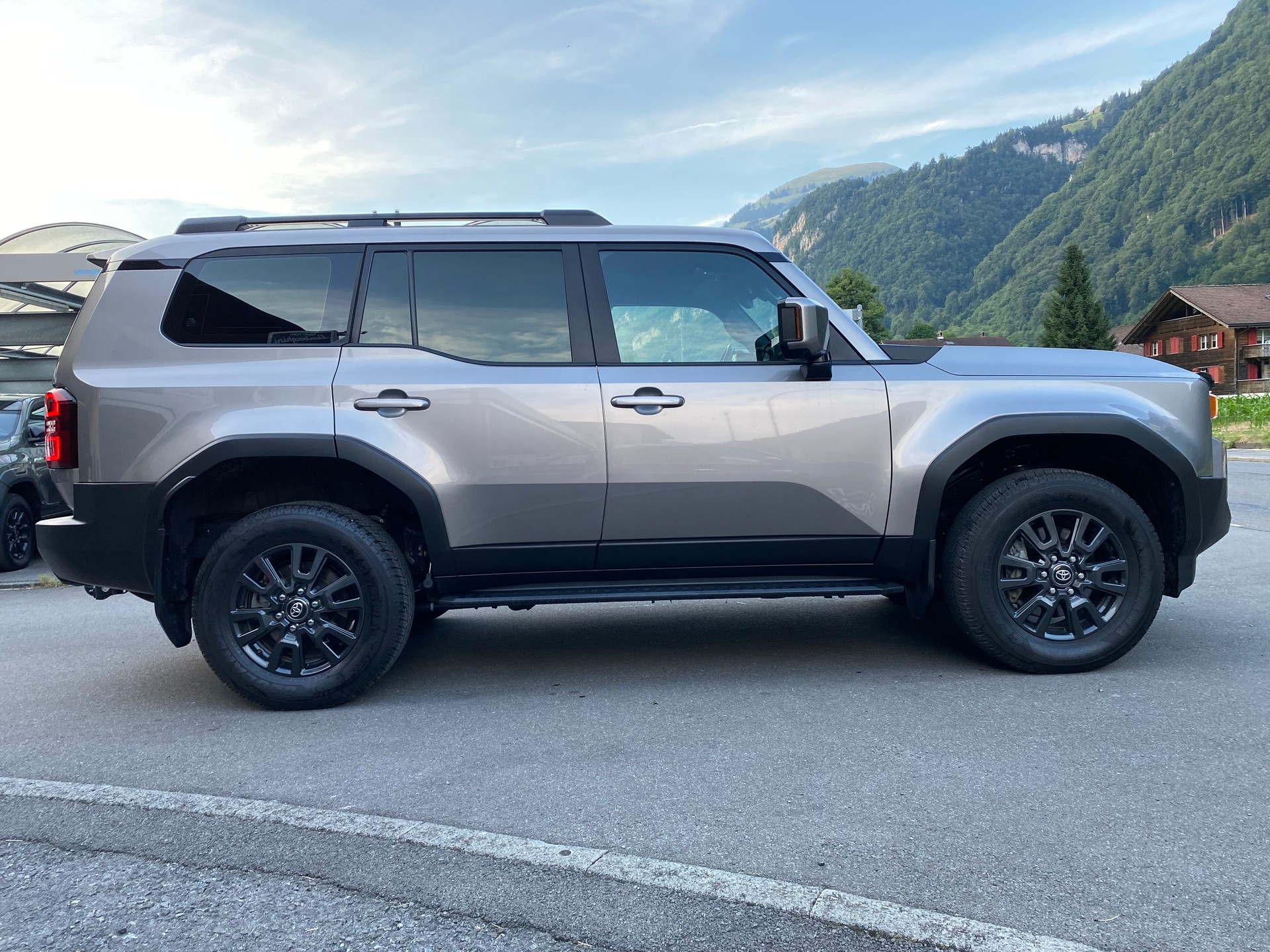 TOYOTA Land Cruiser 2.8TD Style-image-15
