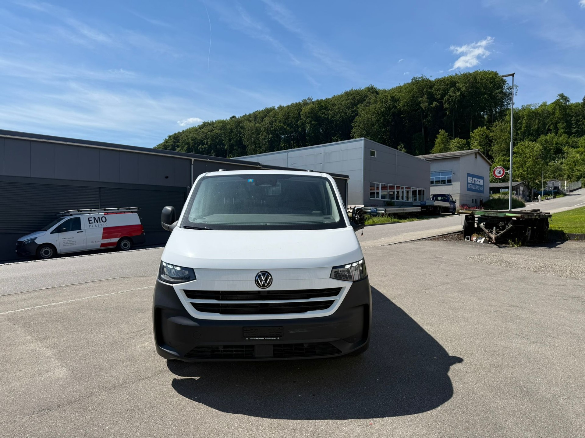 VW Transporter 2.0 TDI Edition Lang-image-0
