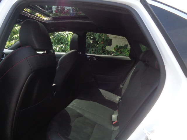 KIA Ceed 1.6 T-GDi GT DCT-image-4