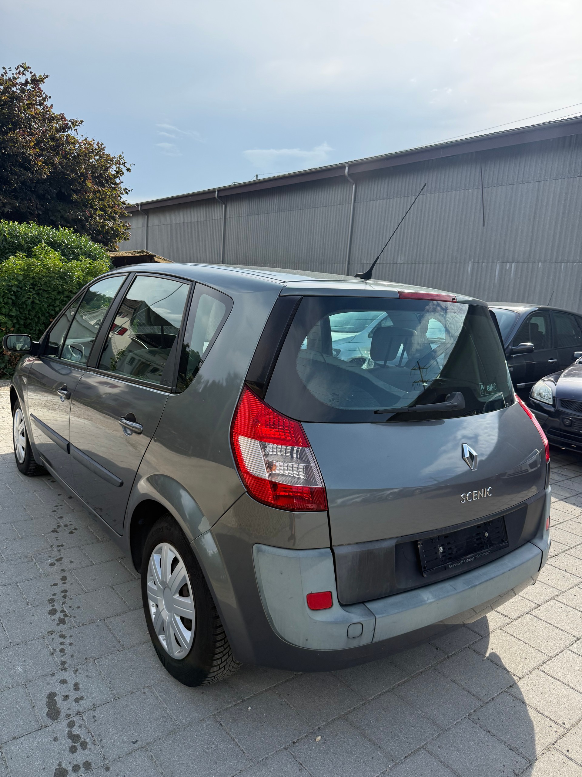 RENAULT 1.6 16V Expression-image-2