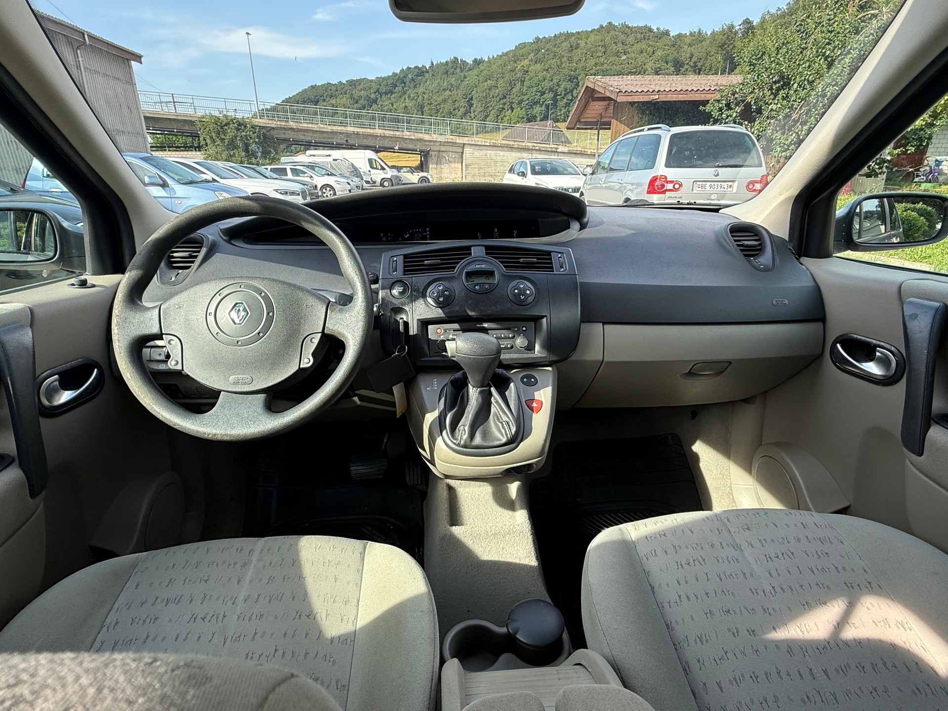 RENAULT 1.6 16V Expression-image-4