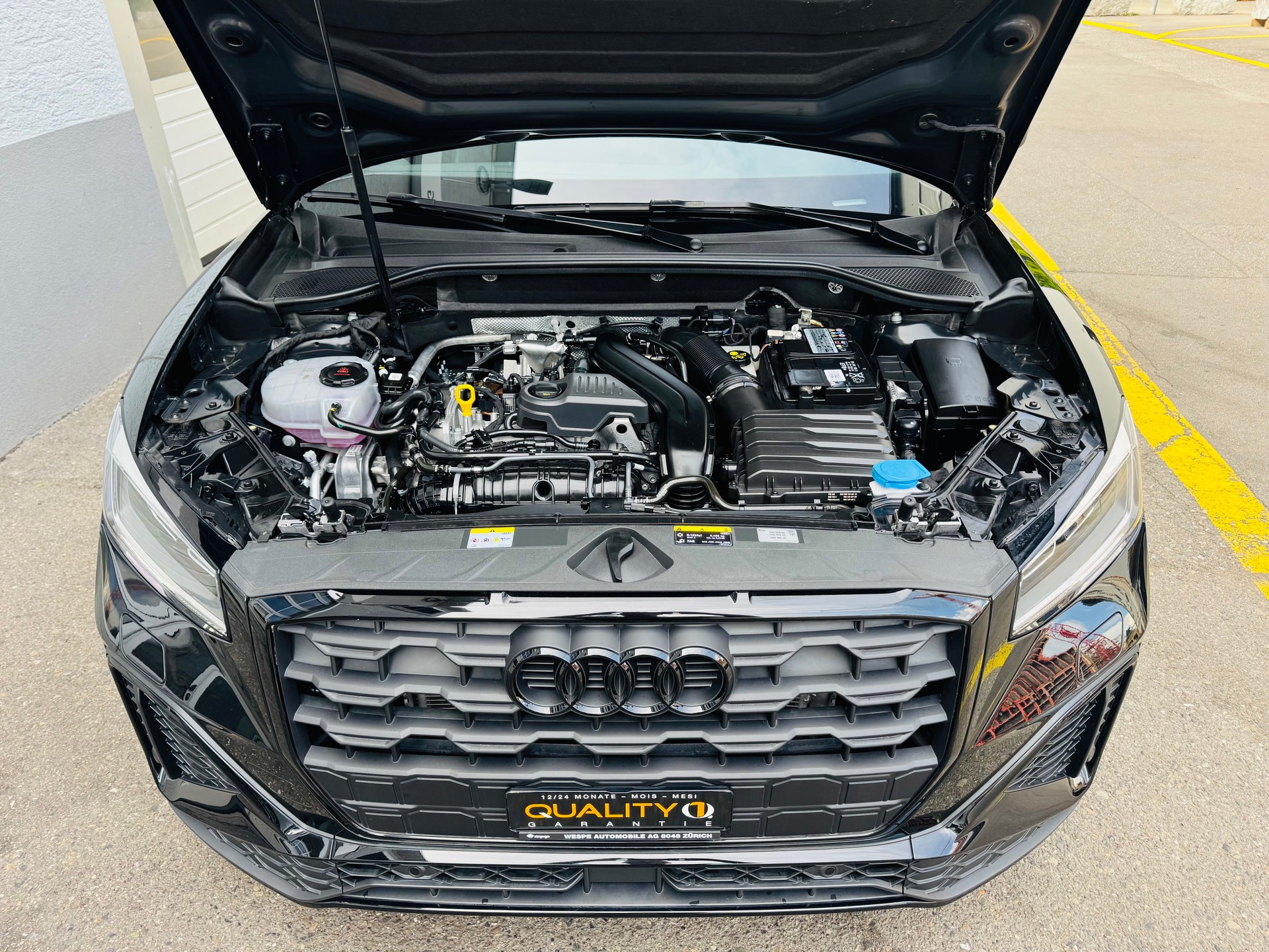 AUDI Q2 35 TFSI S line S-tronic-image-15