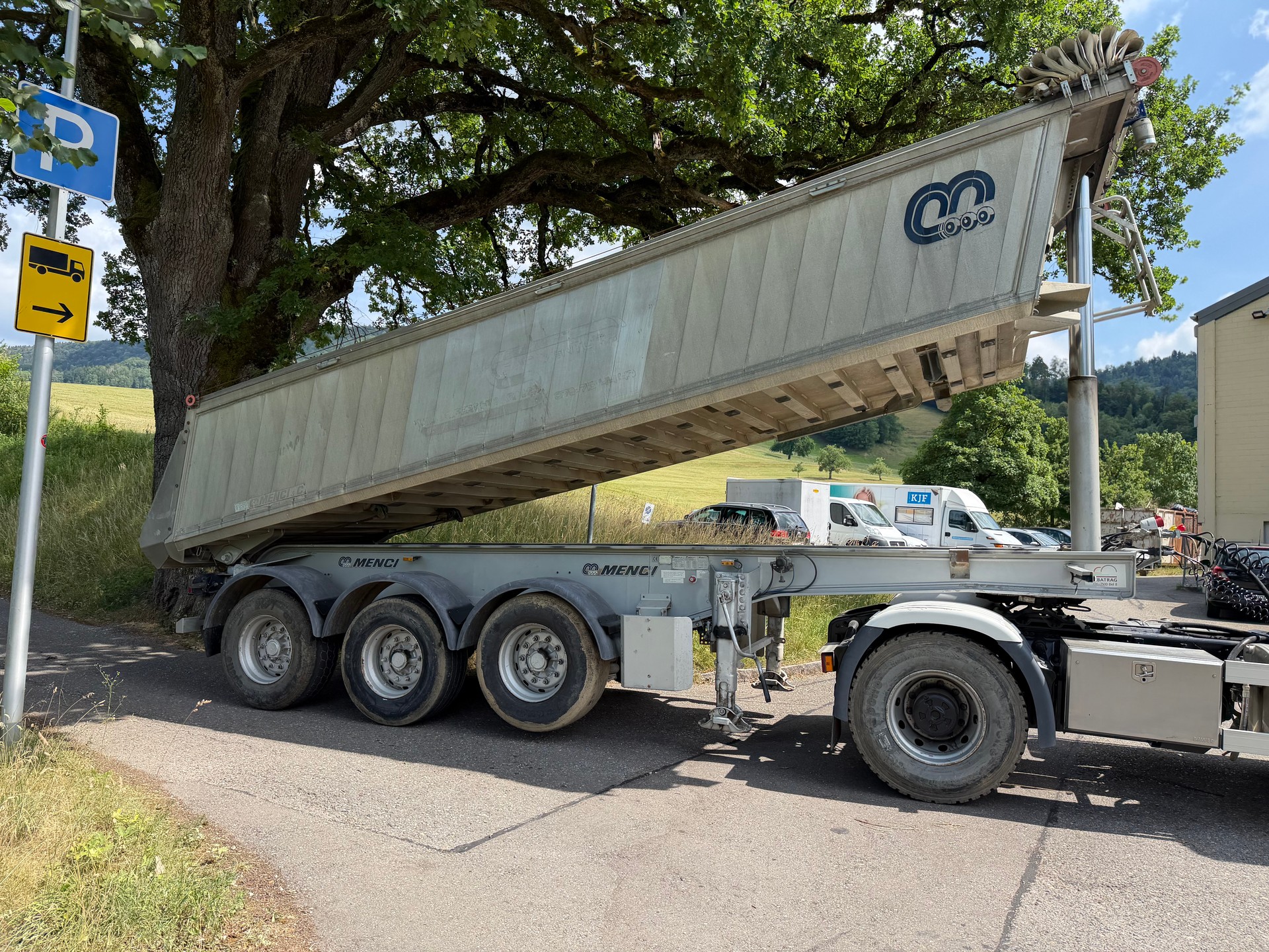SCANIA SCANIA SCANIA R420 LA 4x2 / Kipper Menci SL740R AB MFK-image-7