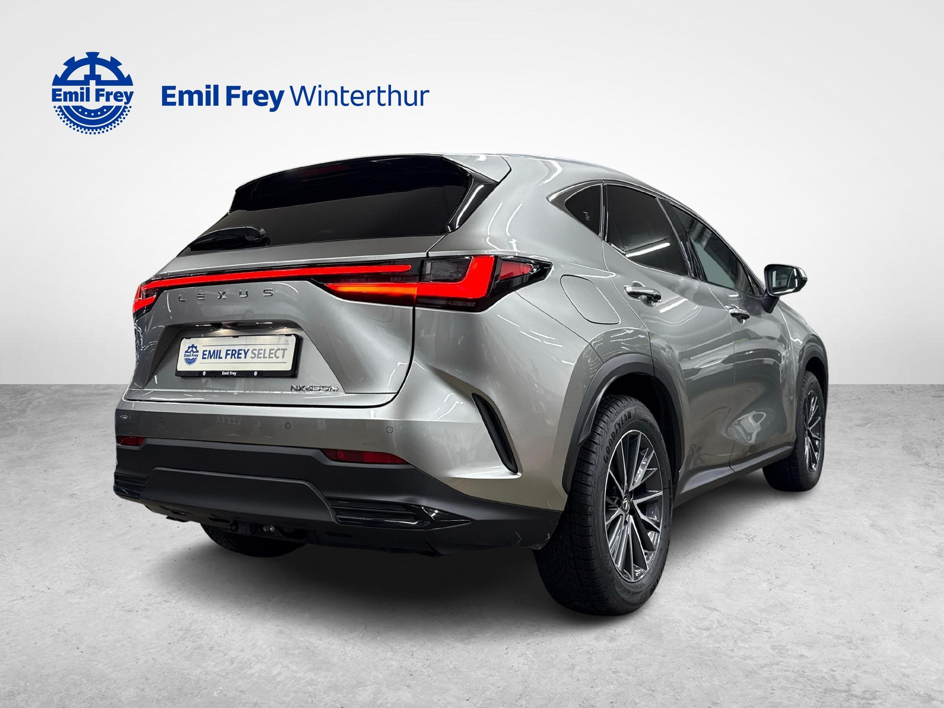 LEXUS NX 450h+ Comfort-image-4