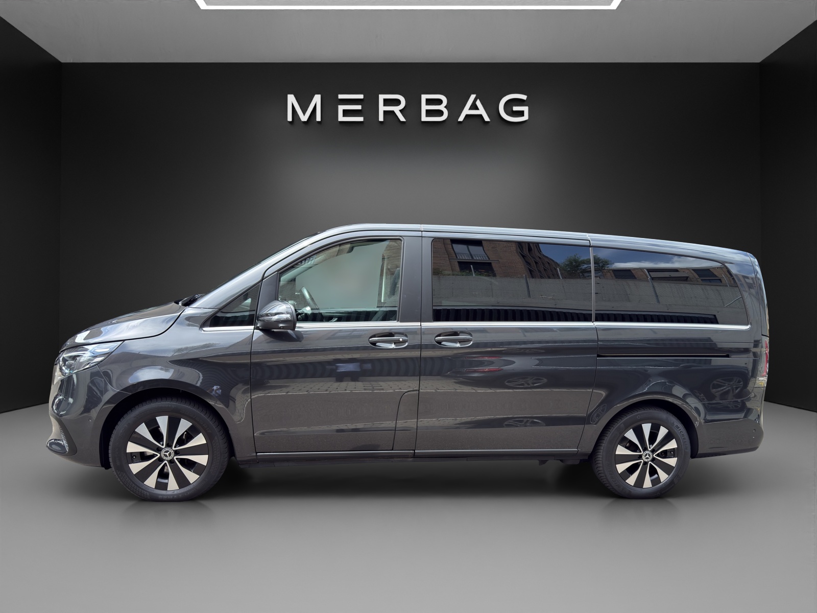 MERCEDES-BENZ V 250 d lang Avantgarde 4Matic G-Tronic-image-3