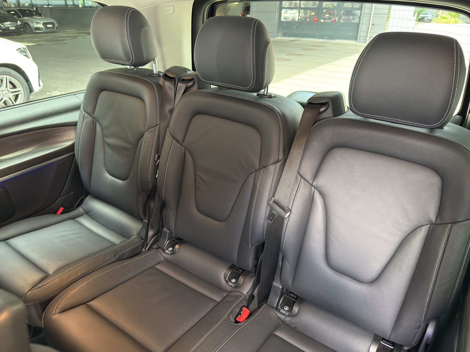 MERCEDES-BENZ V 250 d lang Avantgarde 4Matic G-Tronic-image-16