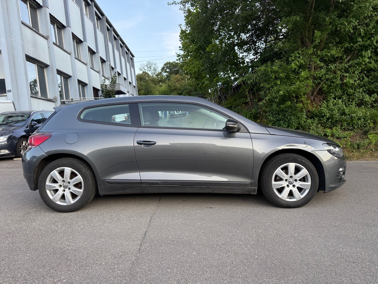 VW Scirocco 1.4 TSI BlueMotion Technology-image-7