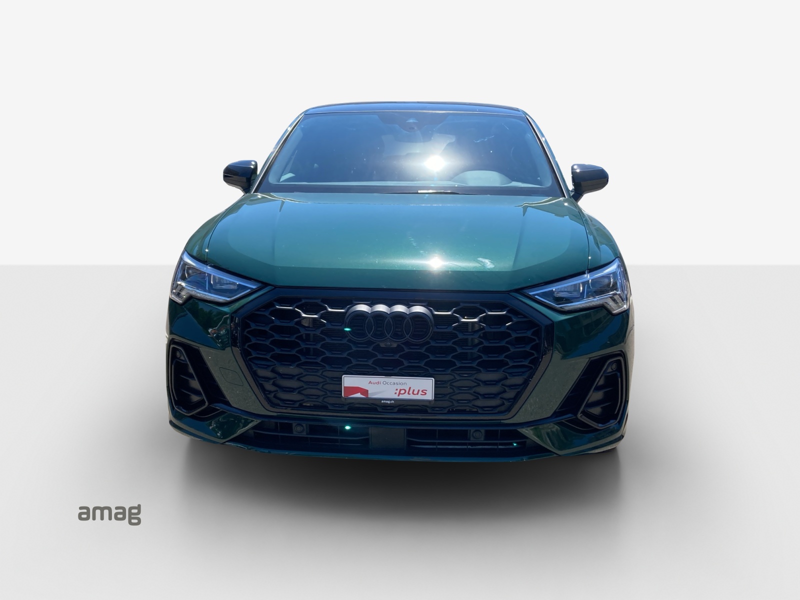 AUDI Q3 Sportback 45 TFSI e S line Attraction S-tronic-image-4