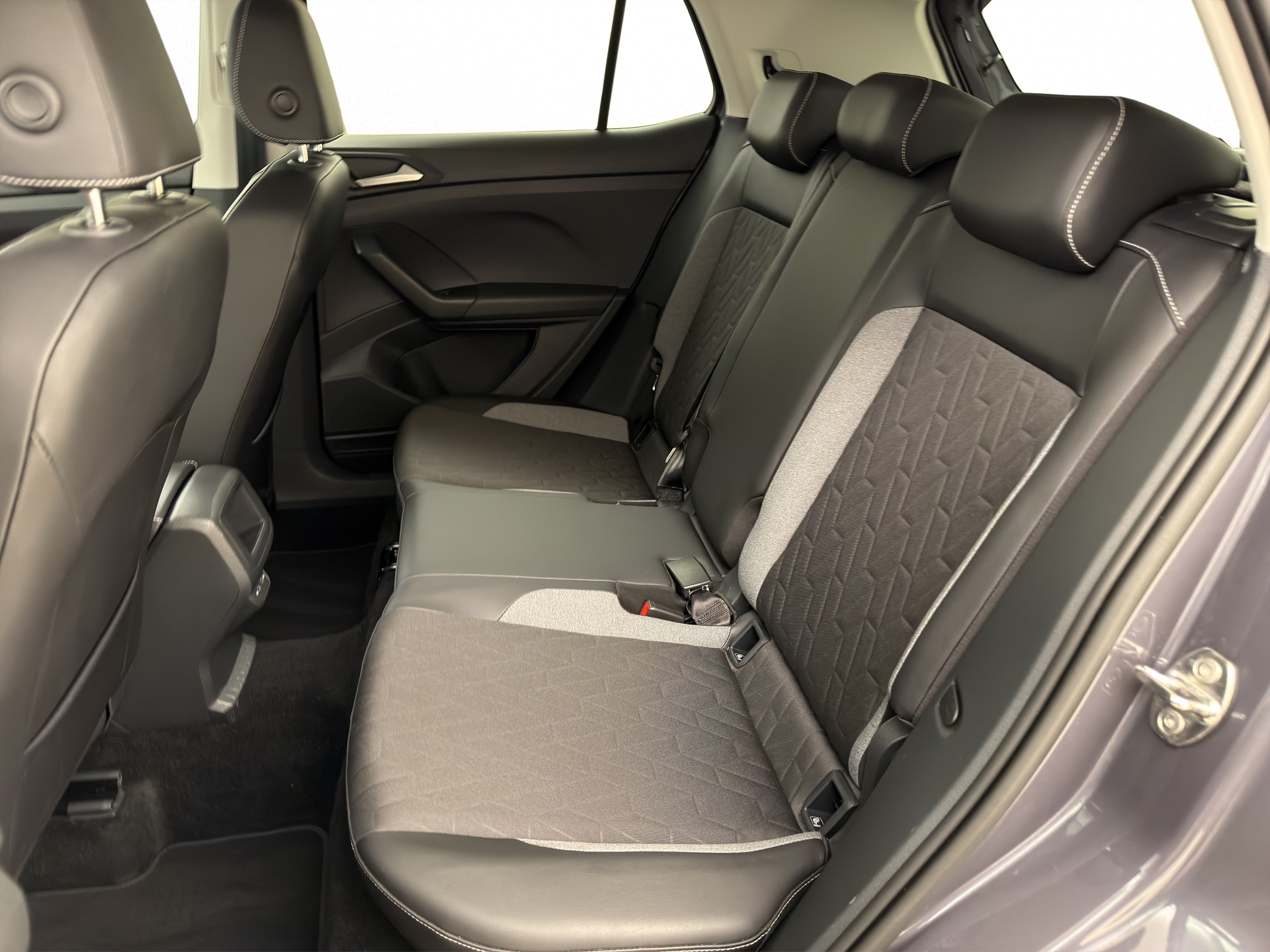 VW T-Cross 1.0 TSI 115 Goal DSG-image-8