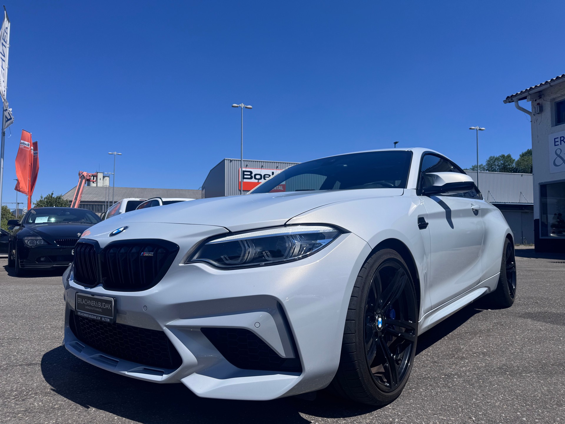 BMW M2 Competition Drivelogic-showroom-element-1