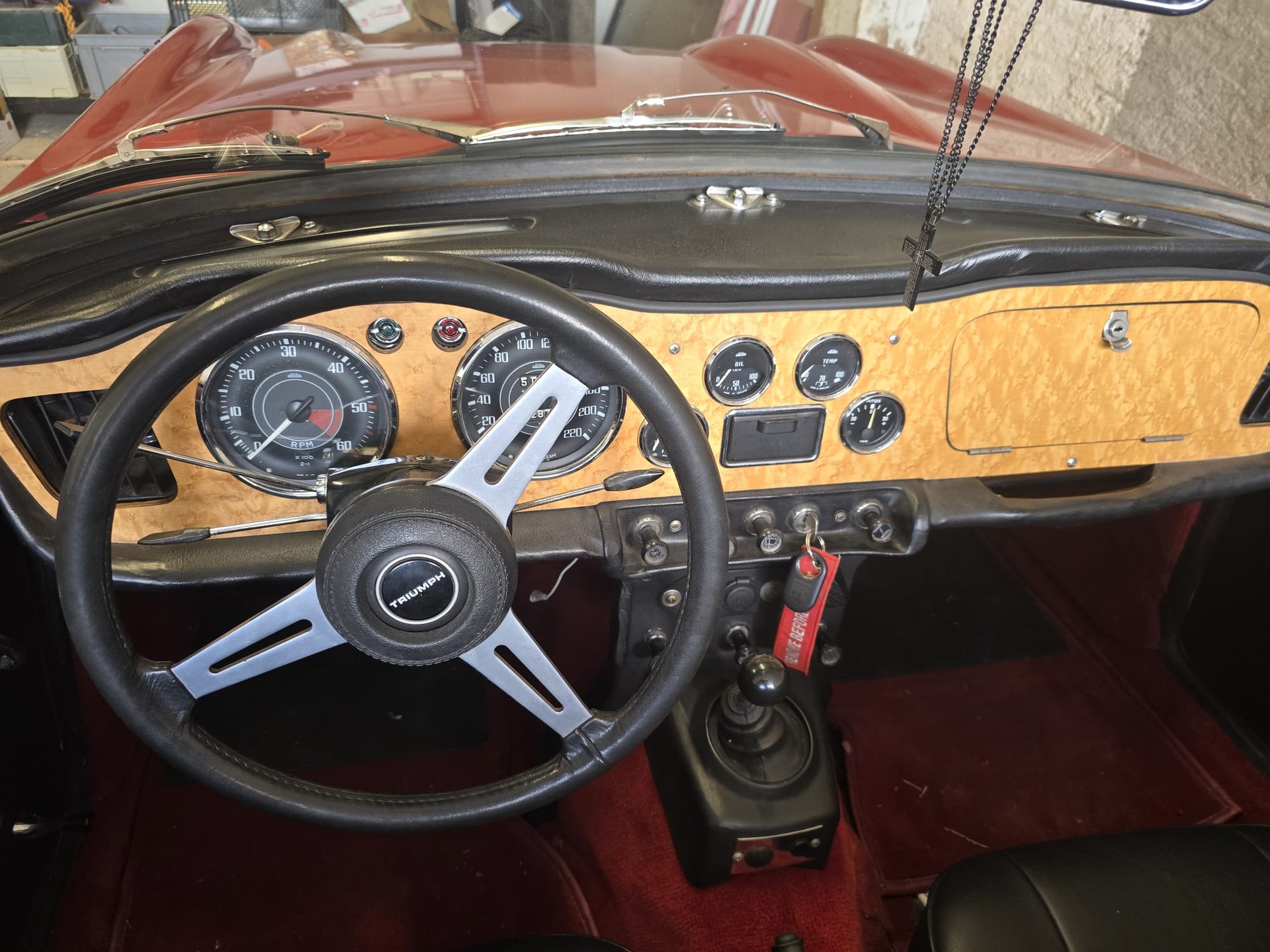TRIUMPH TR4A-image-4