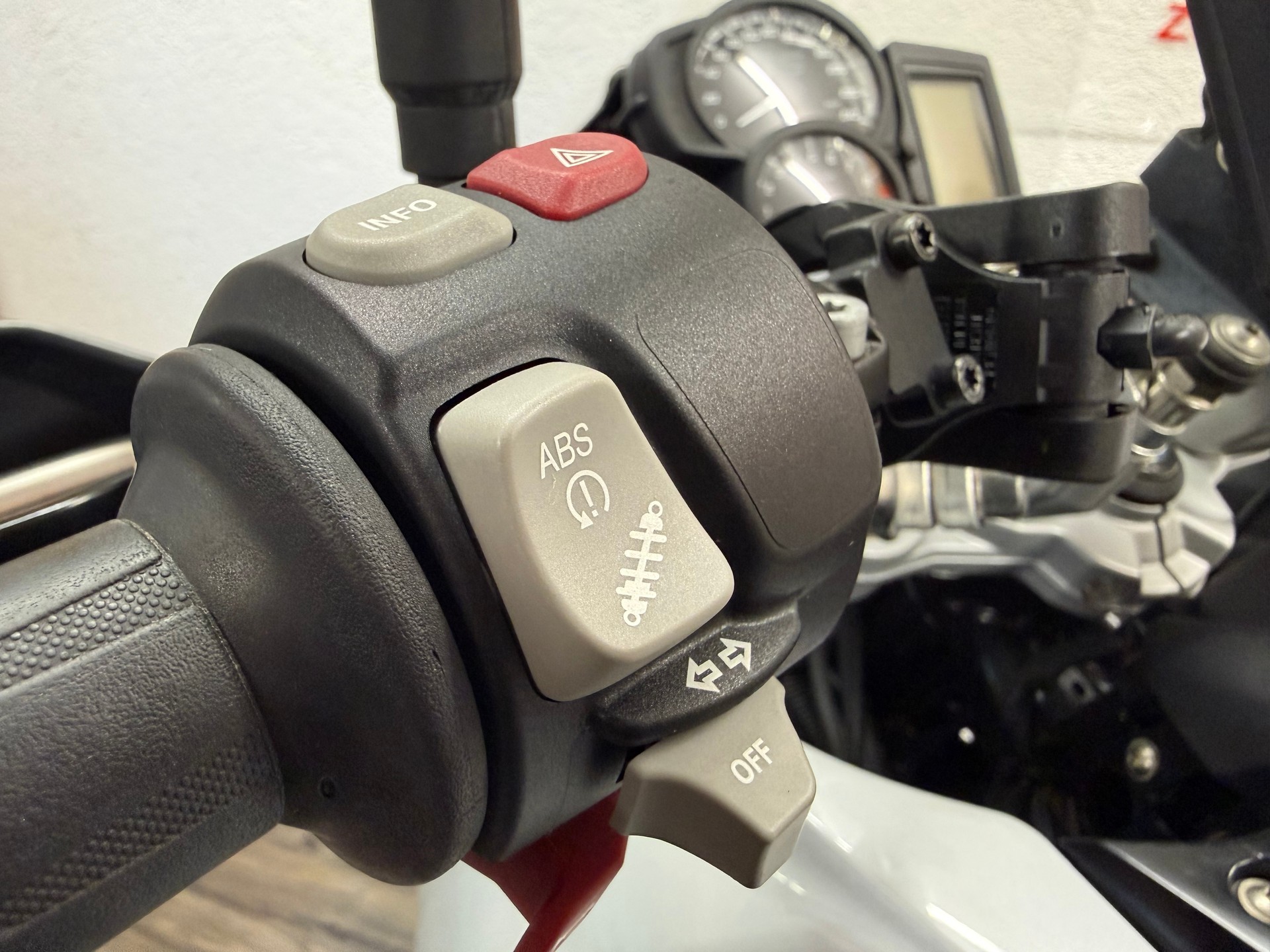BMW F 700 GS ABS-image-10