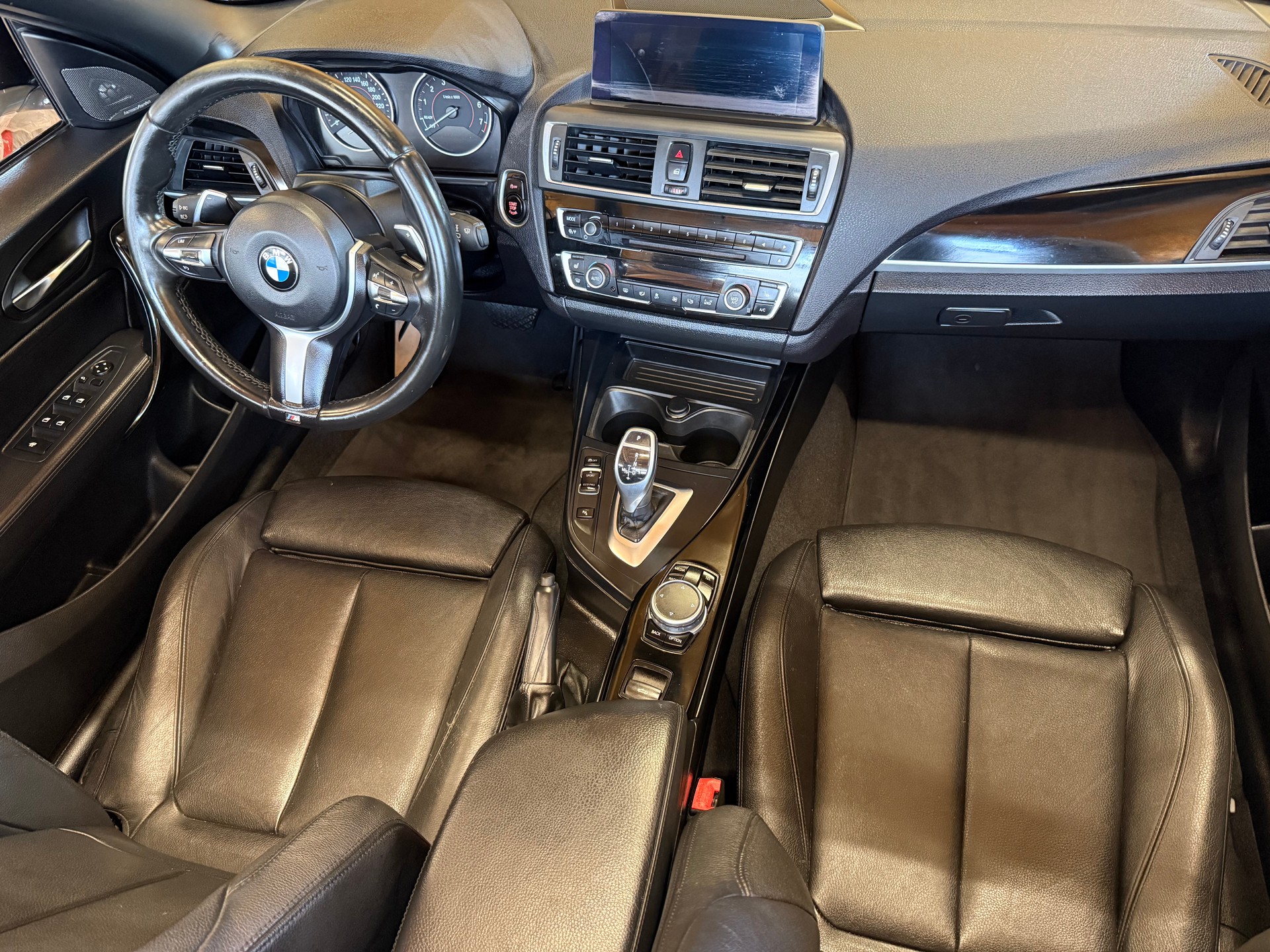 BMW M235i xDrive Steptronic-image-8