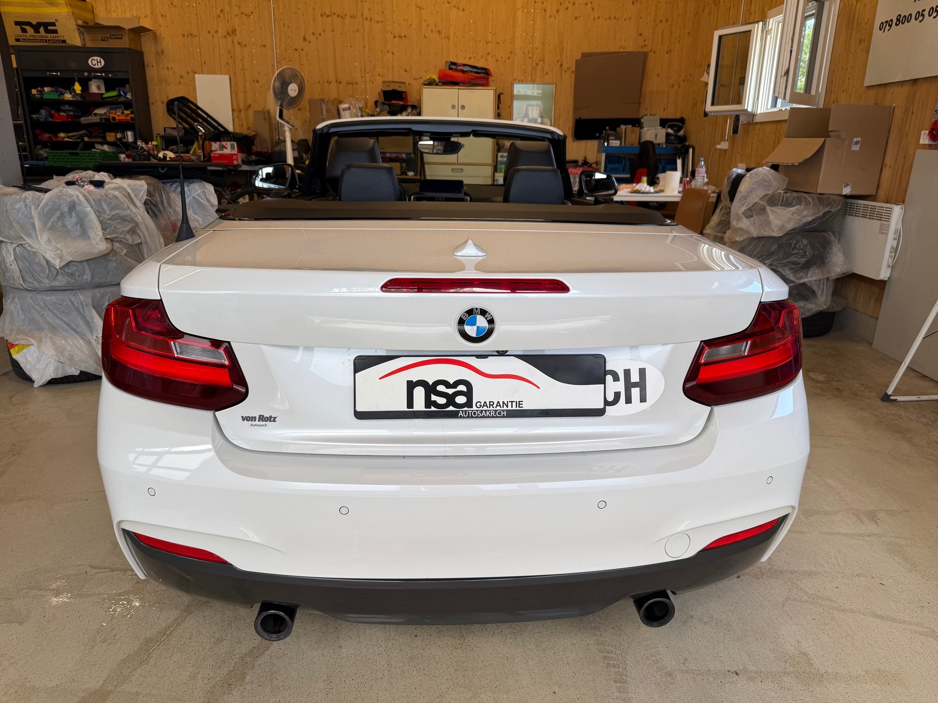 BMW M235i xDrive Steptronic-image-4