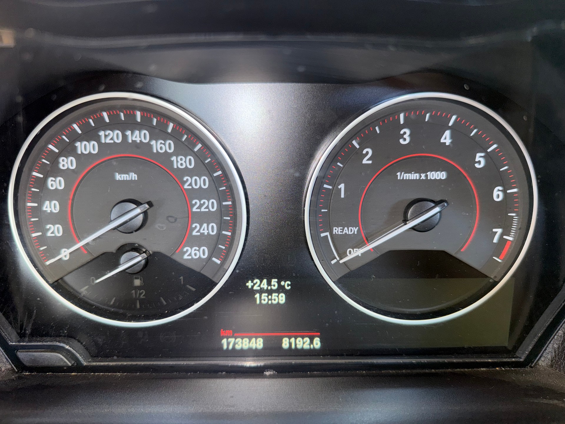 BMW M235i xDrive Steptronic-image-11