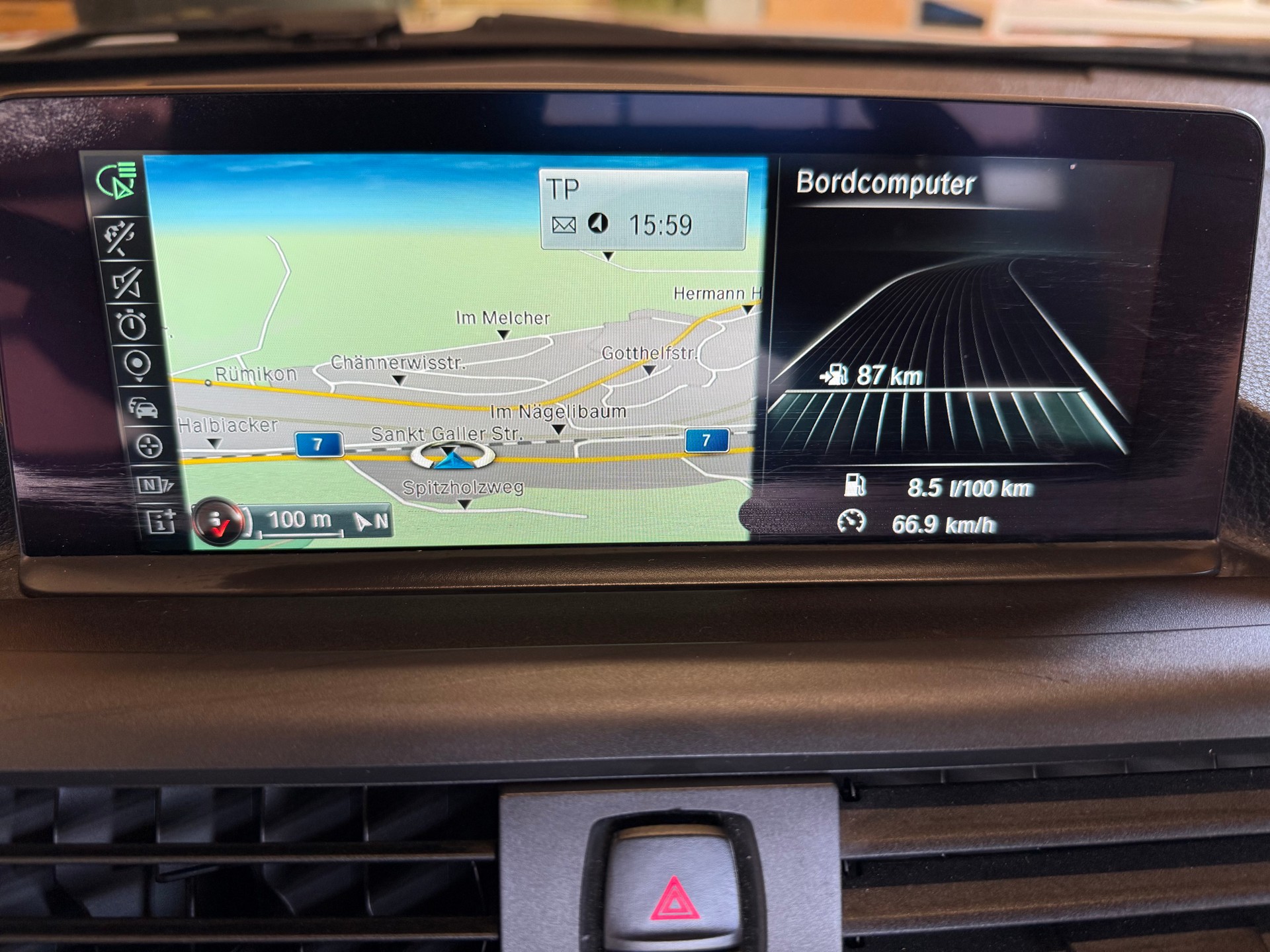 BMW M235i xDrive Steptronic-image-13