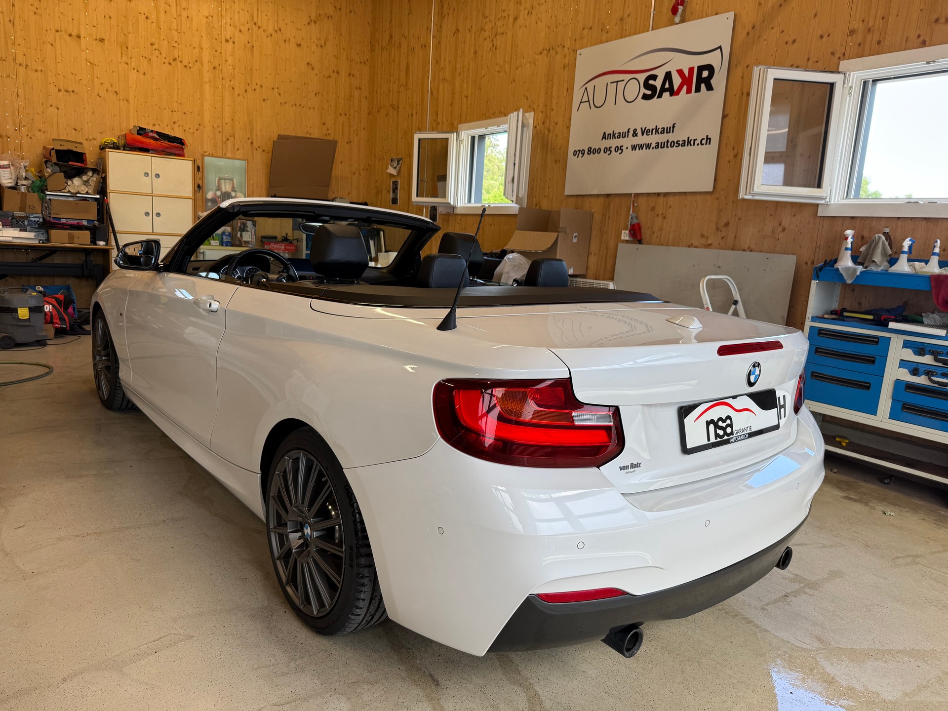 BMW M235i xDrive Steptronic-image-5