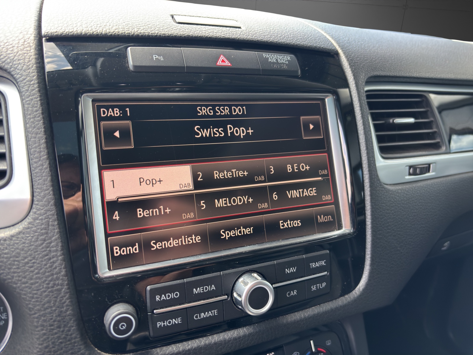 VW Touareg 4.2 TDI Tiptronic-image-7