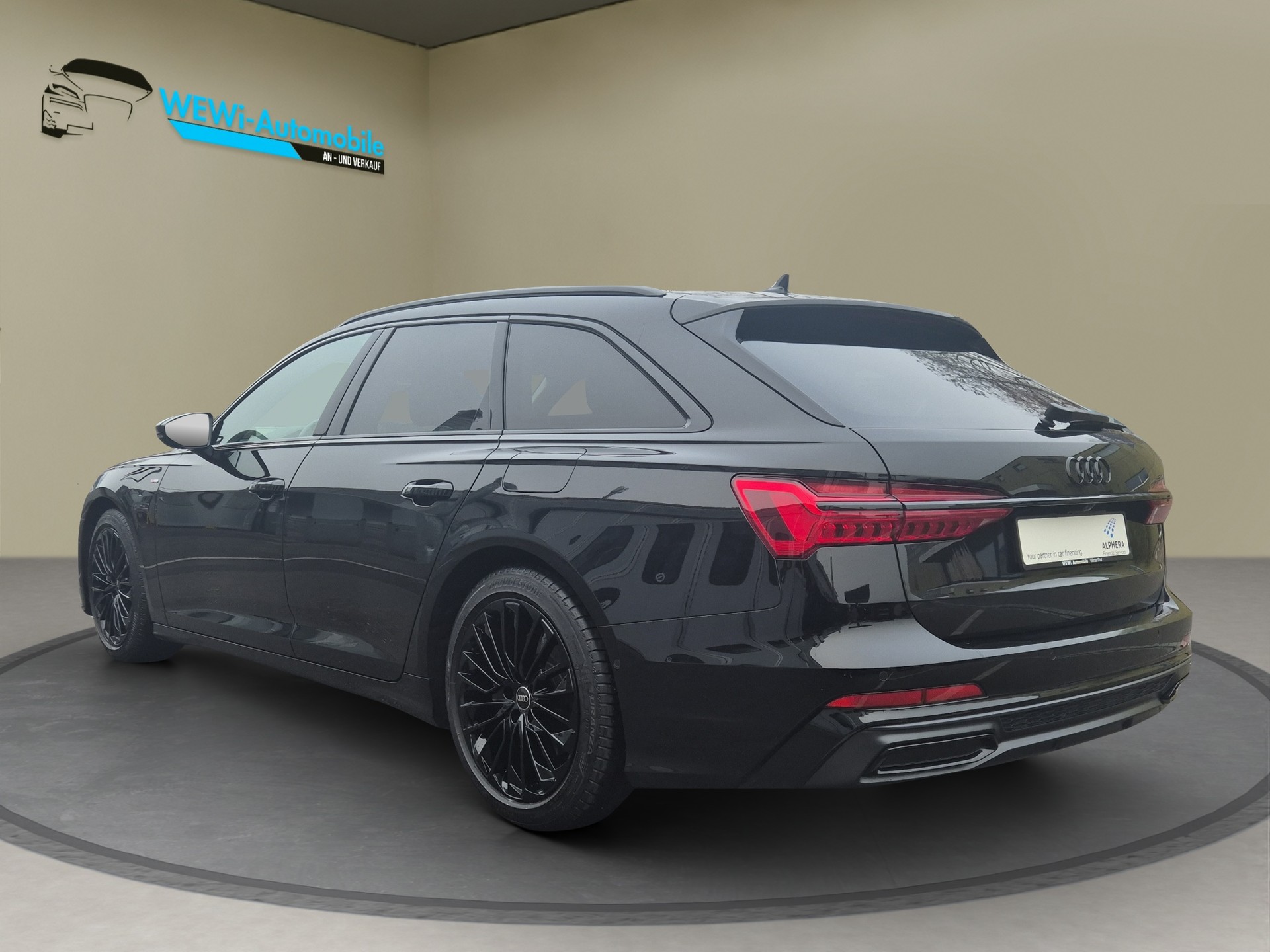 AUDI A6 Avant 55 TFSIe Sport quattro S-tronic-image-4